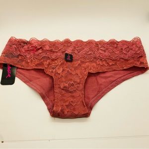 NWT La Senza Underwear 1 Pair Mauve Lace Size Small